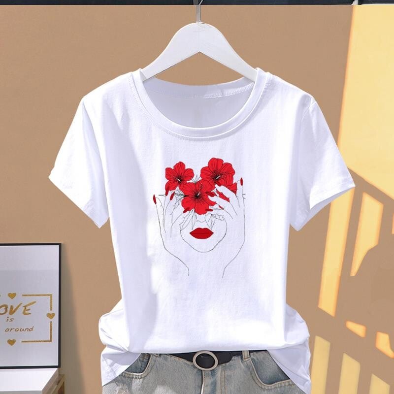 Short sleeve women's tshirt