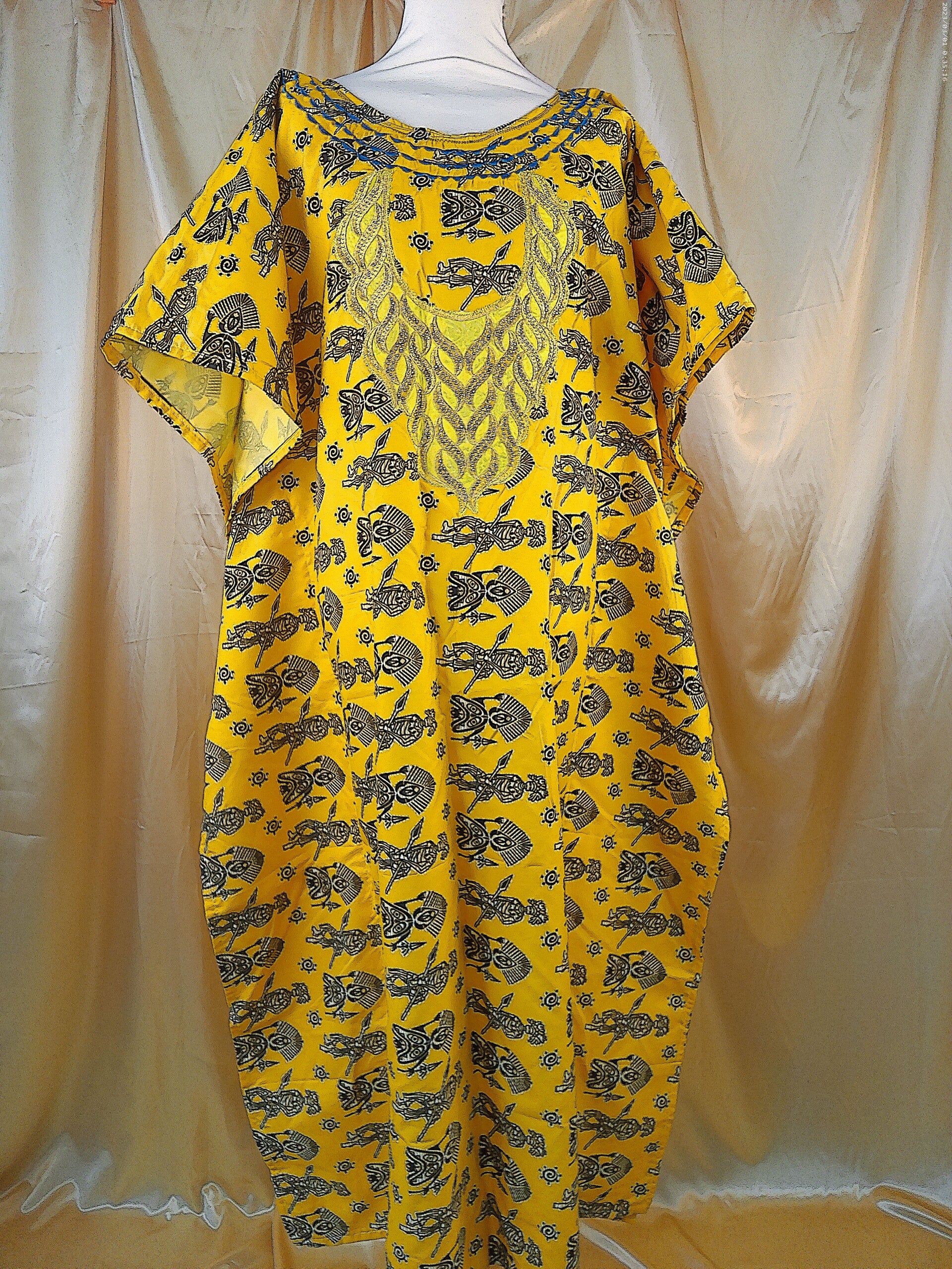 Women Traditional attire