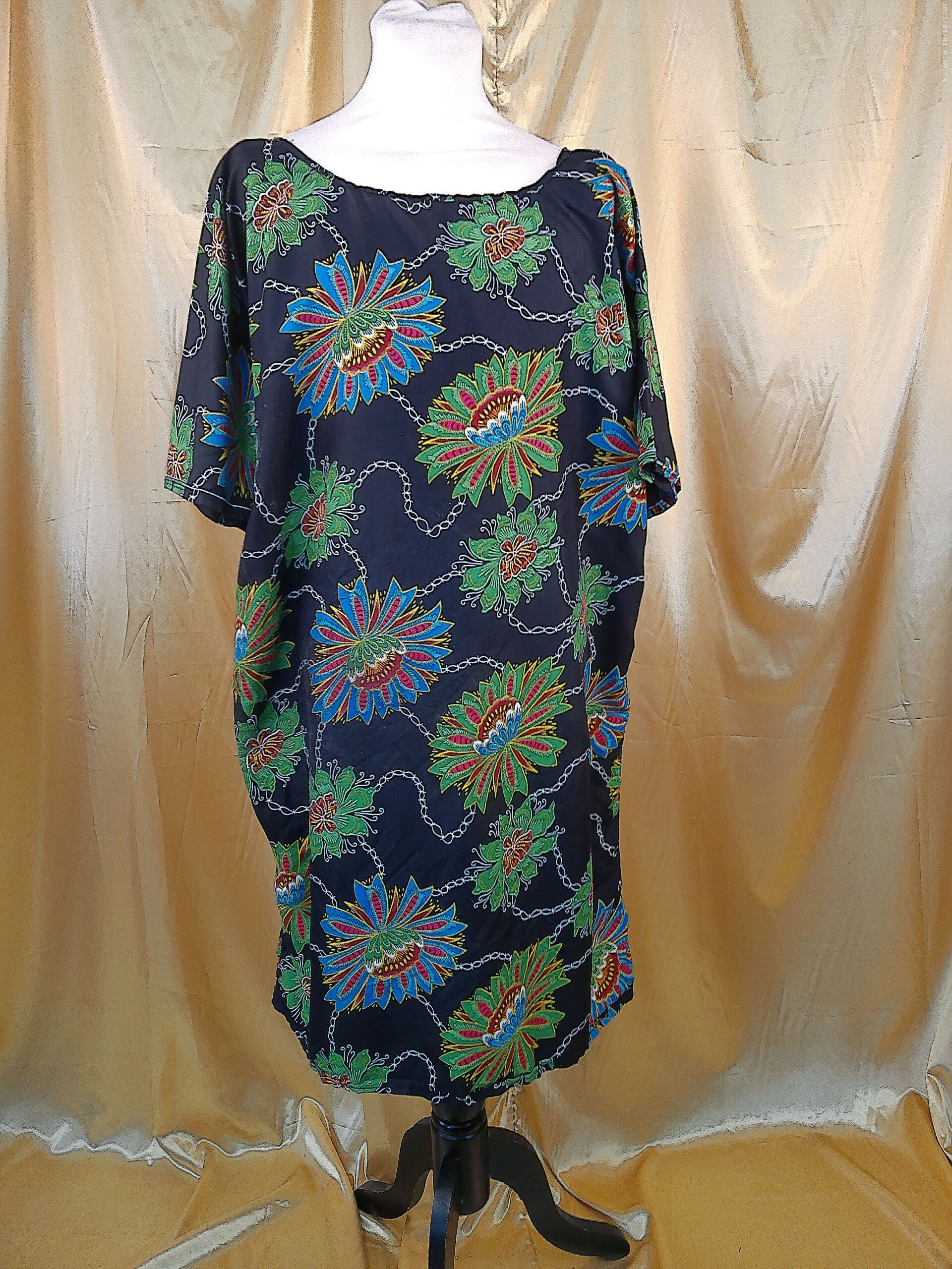 Women Traditional Attire