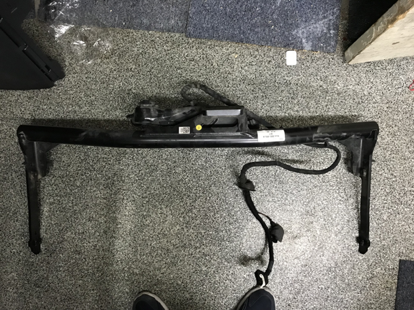 Audi A3 8v inklapbare trekhaak 8V4800495A met Module