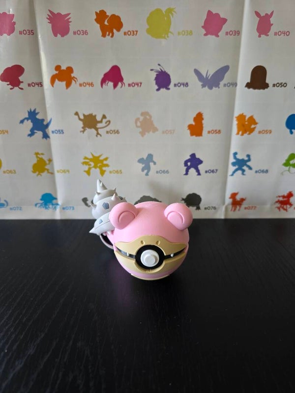 Slowbro pokeball