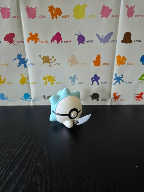 Snom pokeball