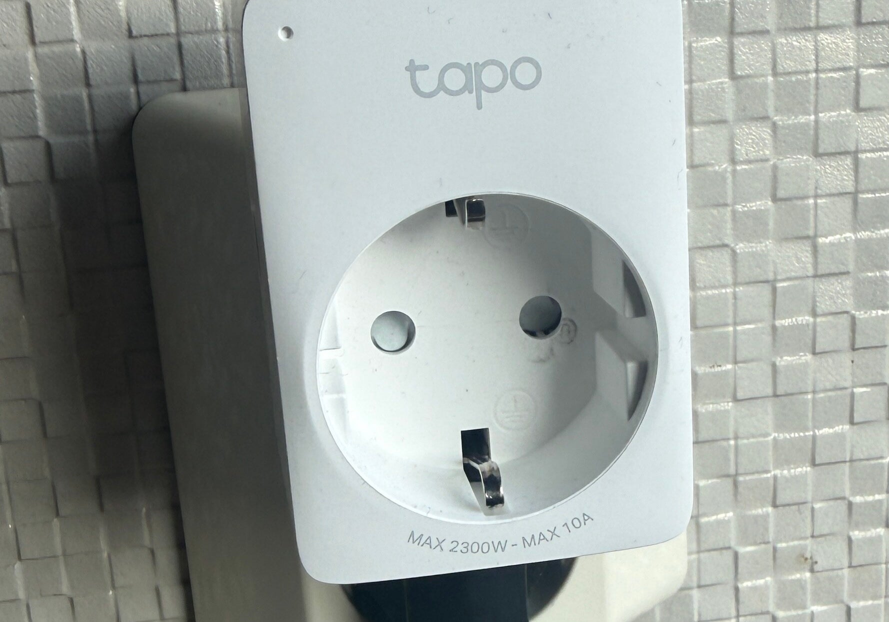 TP-Link Tapo P100 älypistorasia