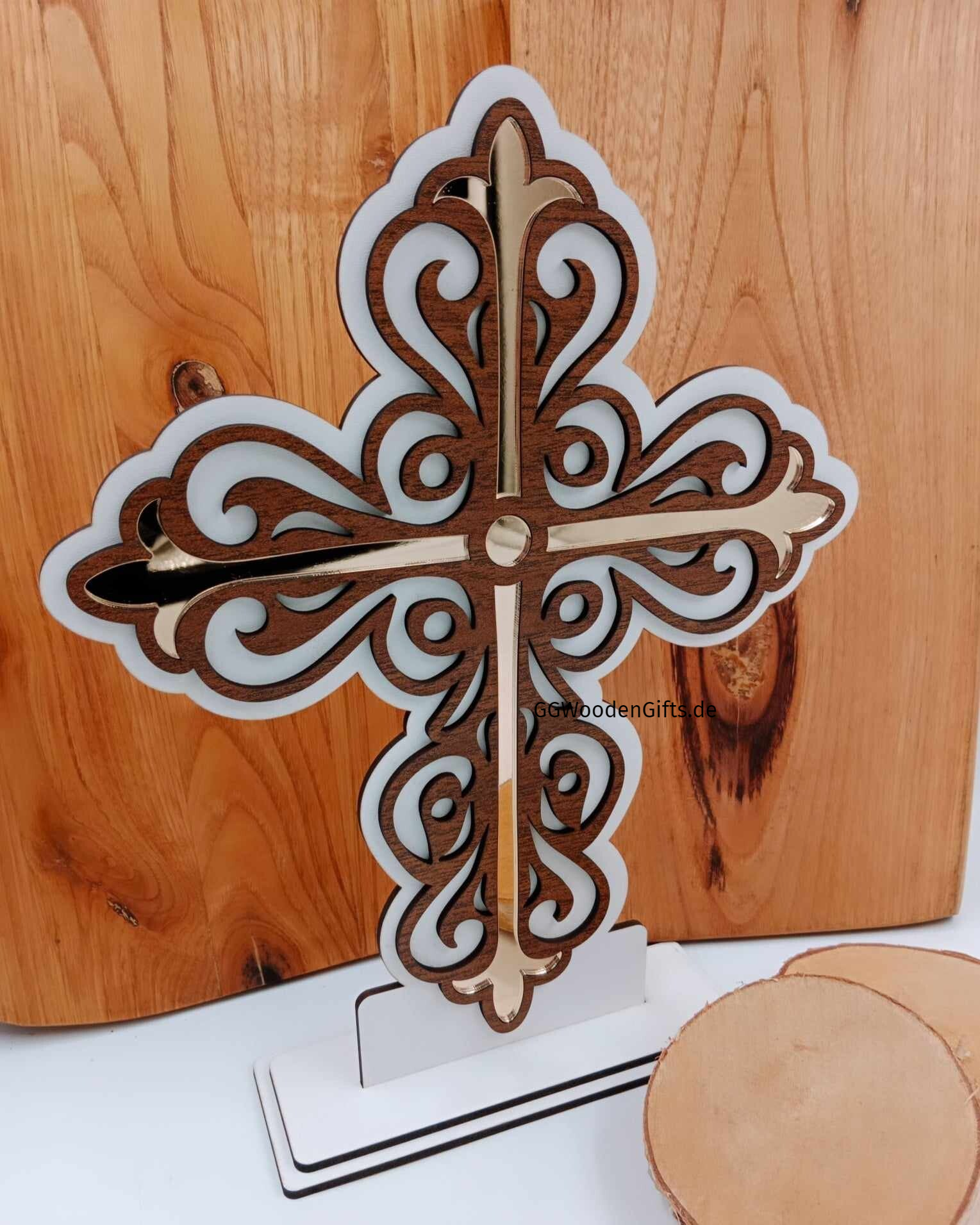 Deko- Kreuz 3 Schichten