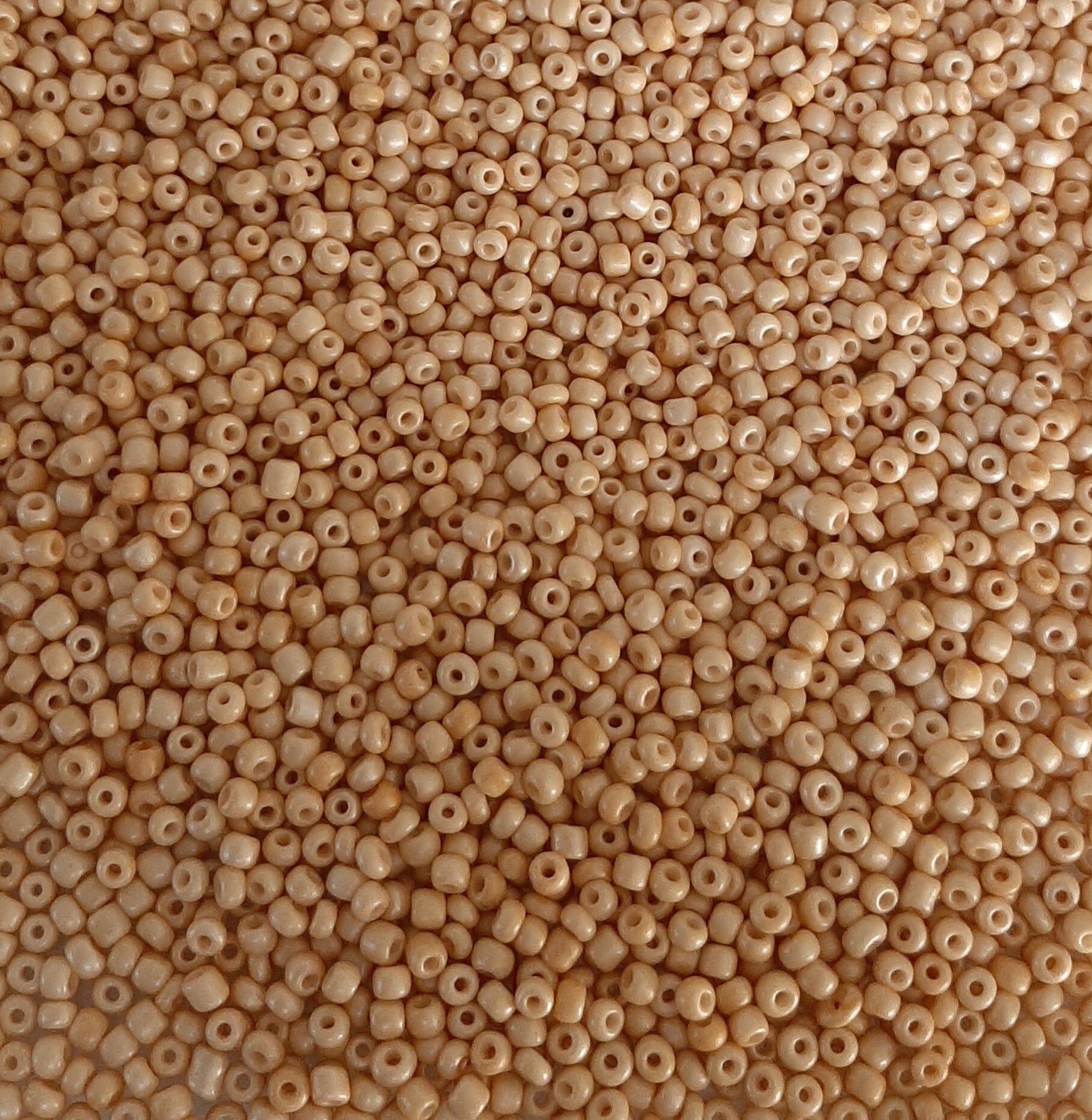 Rocailles 4mm Peachy orange- 20 gram