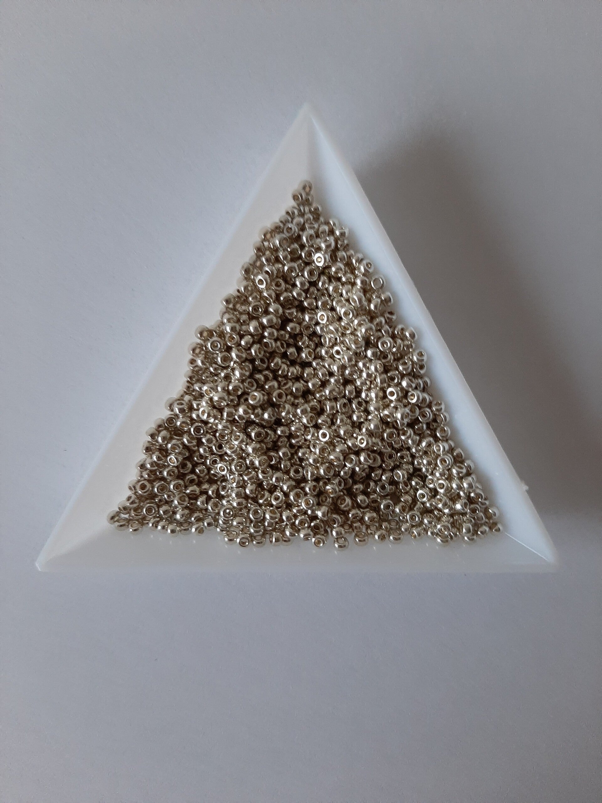 Miyuki rocailles 2mm galvanized silver- 2 gram