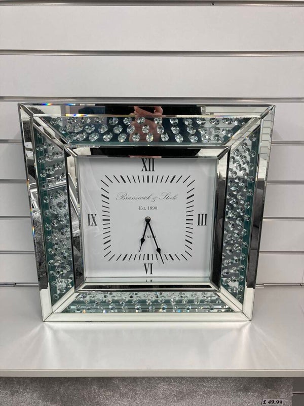 Astoria wall clock