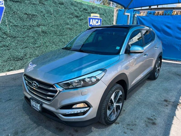 HYUNDAI TUCSON LIMITED TECH 2018