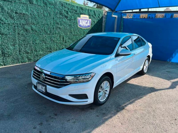 VOLKSWAGEN JETTA COMFORTLINE 2021