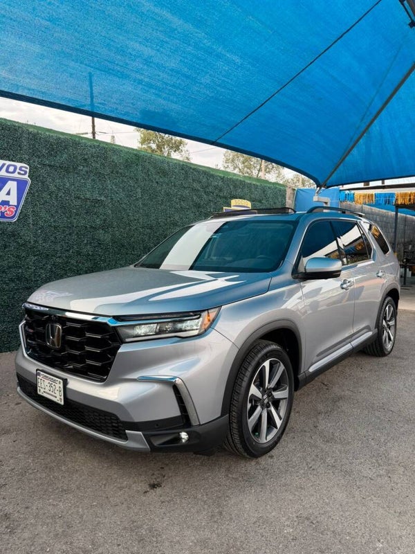 HONDA PILOT TOURING 2023