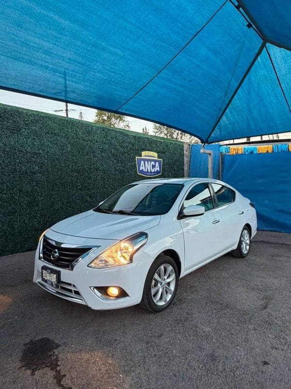 NISSAN VERSA ADVANCE AUT 2015