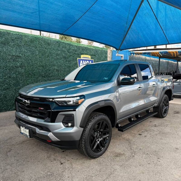 CHEVROLET COLORADO Z71 2025