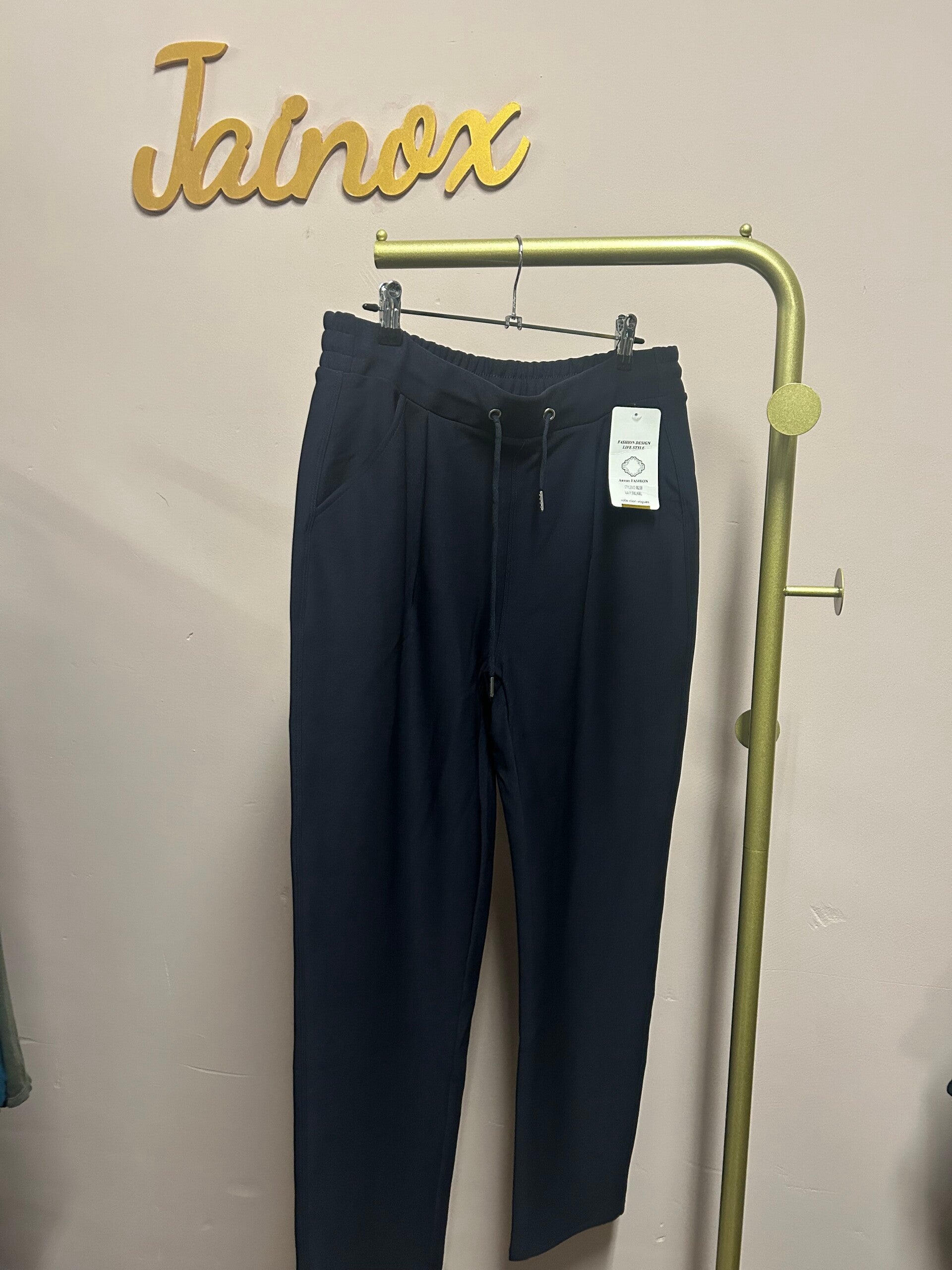 Travelbroek Navy