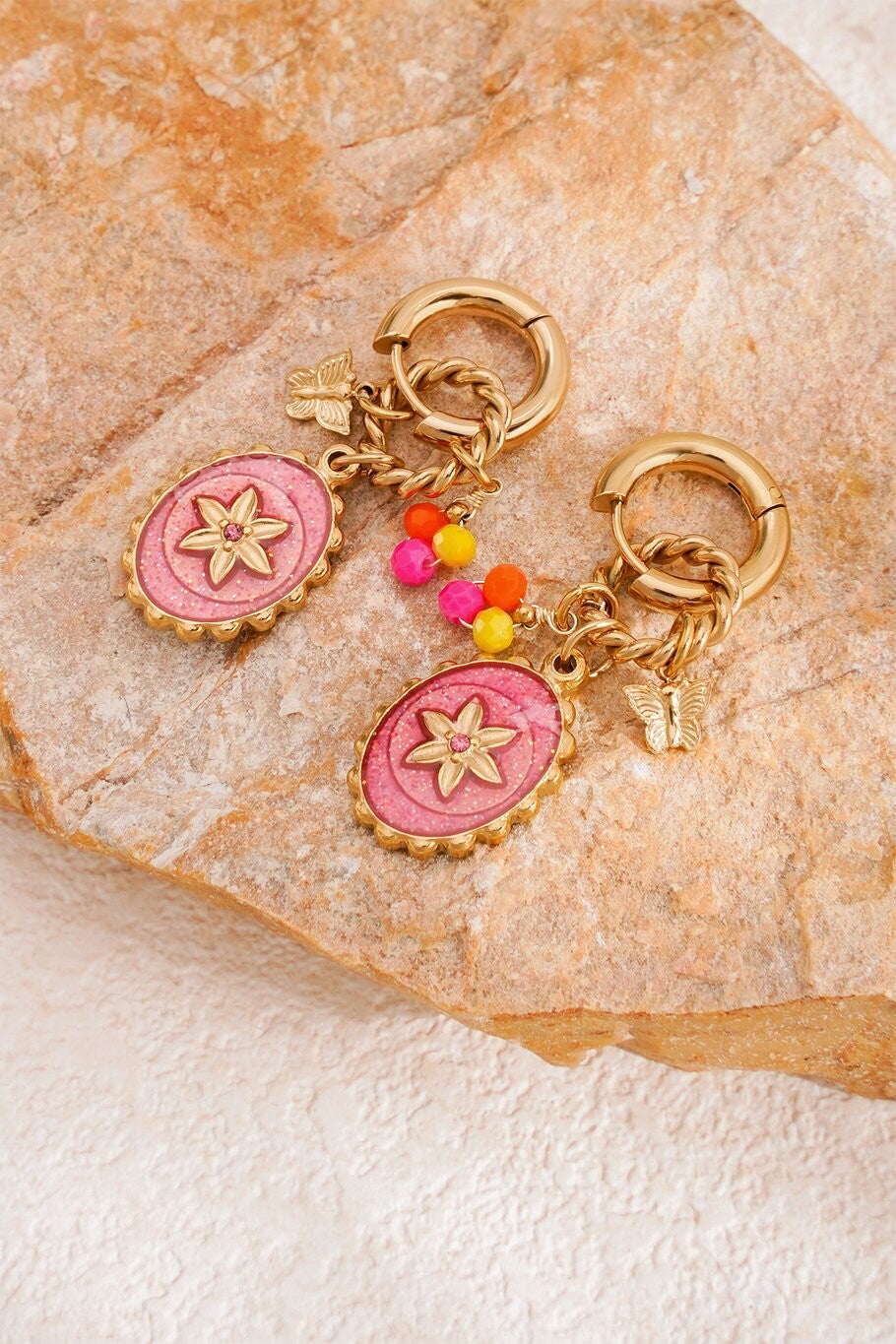 Pink stardust oorbellen