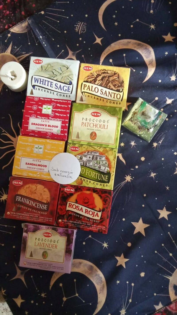 lot de 9 boites de cônes