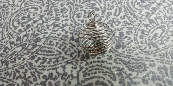 cage pendentif