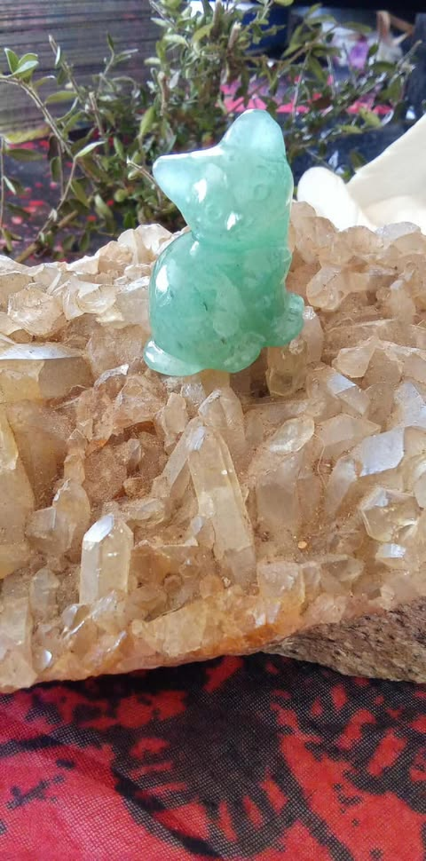 Chat en en aventurine verte