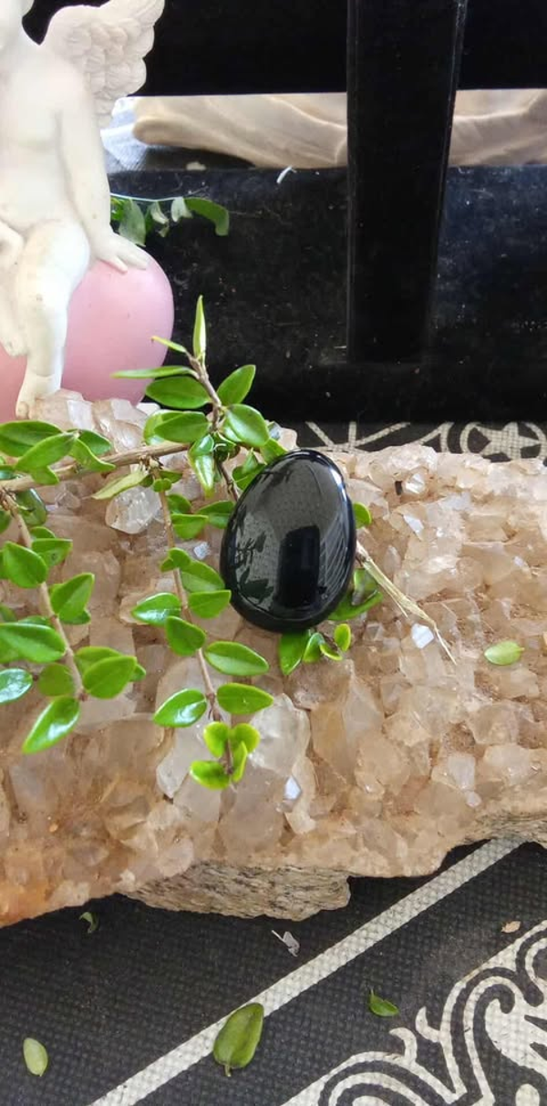 pendentif pierre percee obsidienne noire A