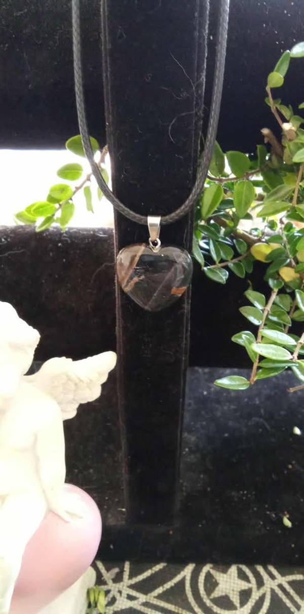 Collier pendentif-coeur-20mm-oeil-de-faucon
