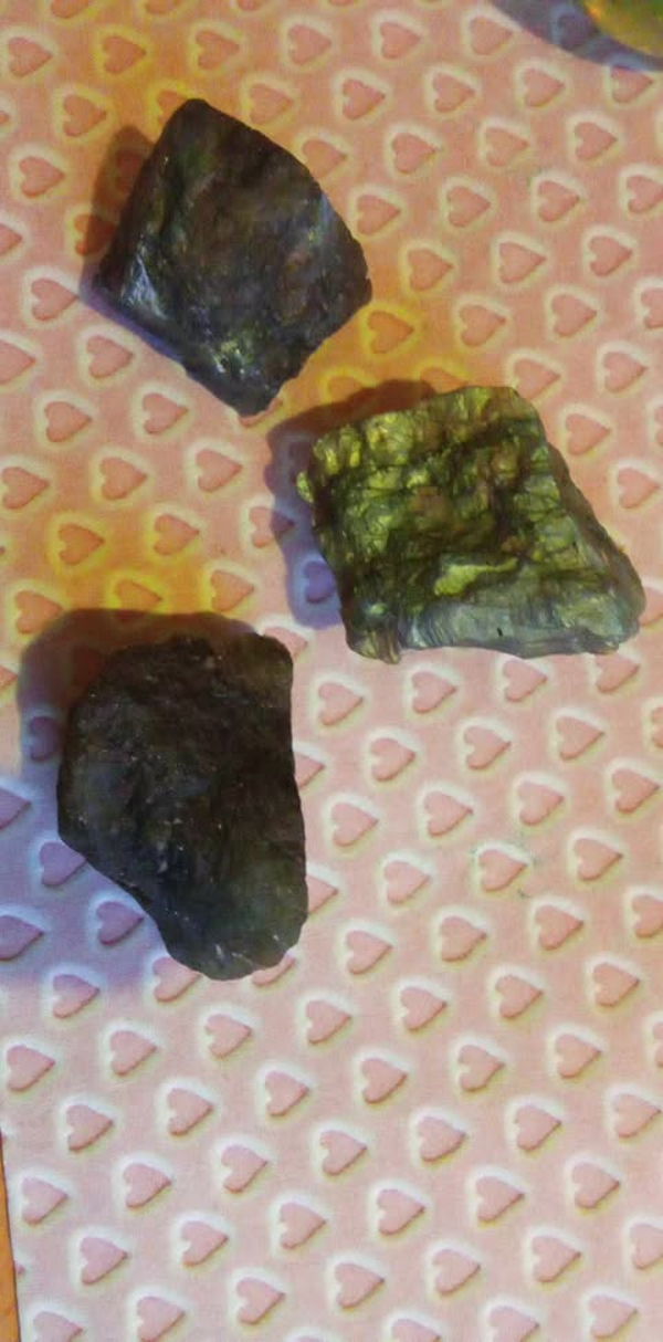 Pierre Brute  Labradorite