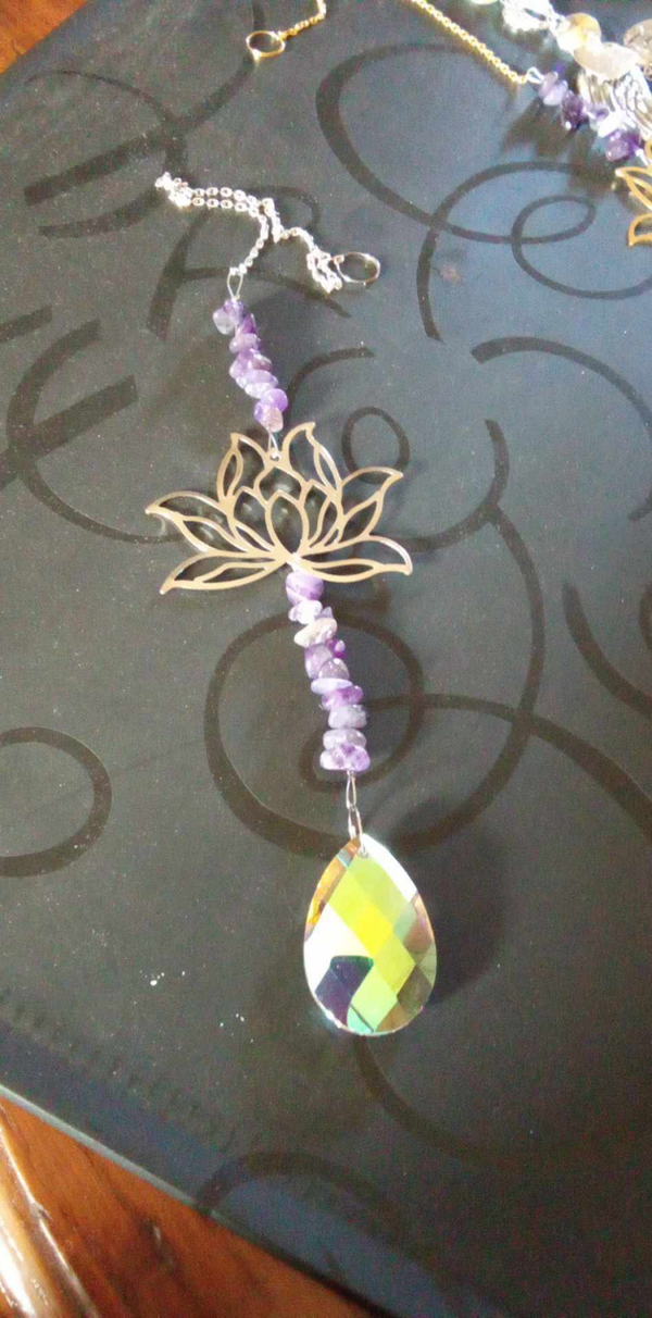 Attrape soleil lotus Amethyste