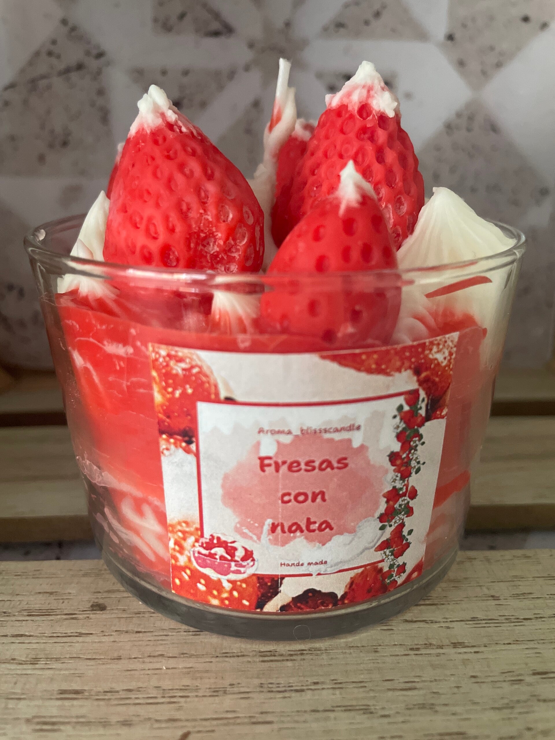 Vela Fresas con nata