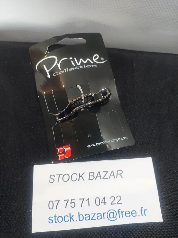 Barrette pince crocodile avec strass gris