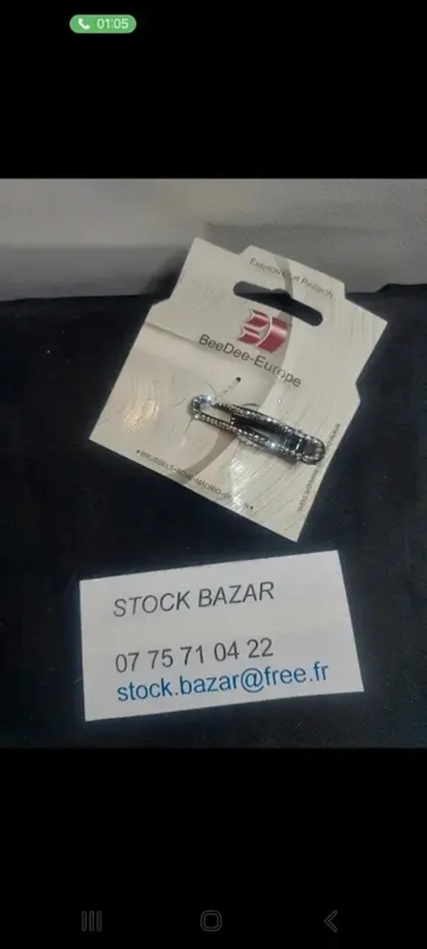 Barrette pince crocodile avec strass argenté
