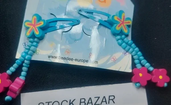Barrettes pinces clic clac modèle perles fleurs