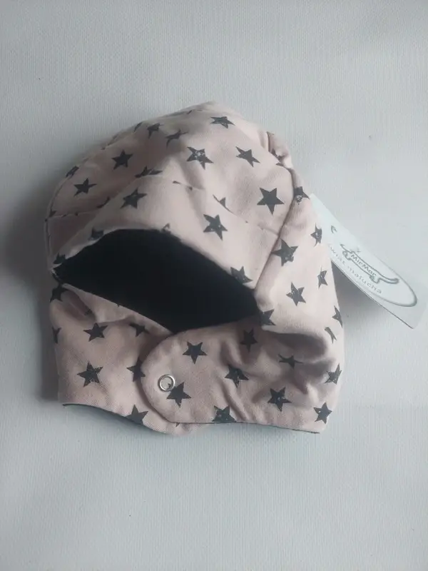 Bonnet rose motif étoile taille 52