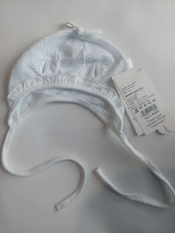 Chapeau blanc fin 36 cm