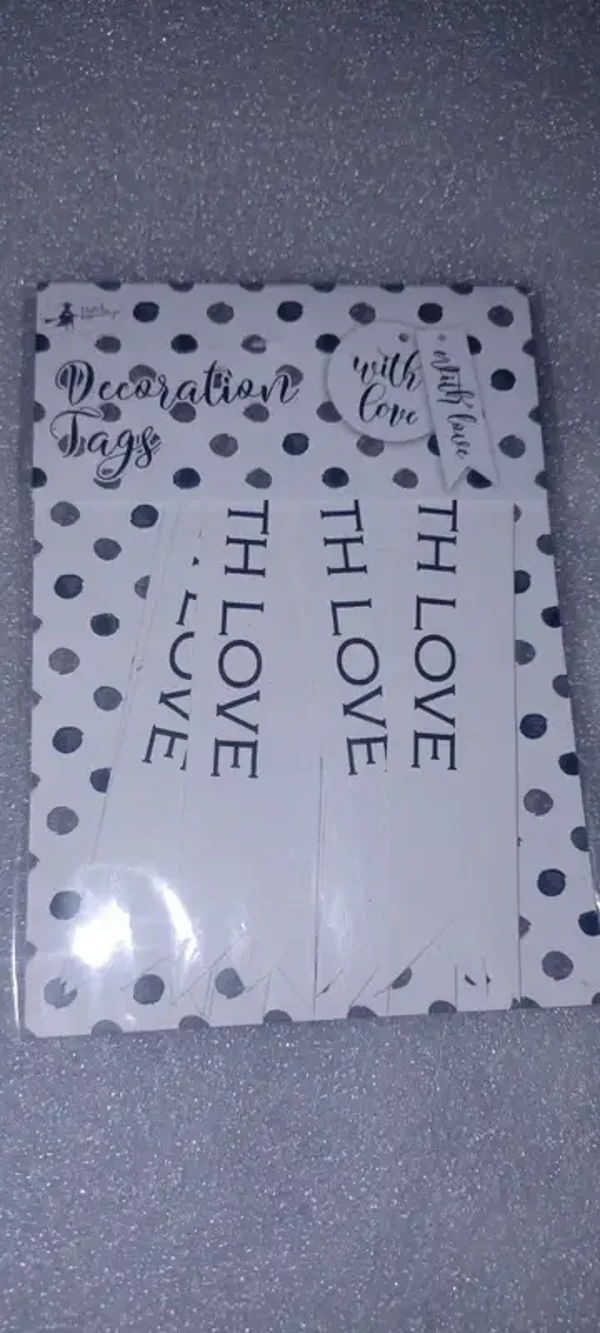 Etiquettes cadeau "with love"