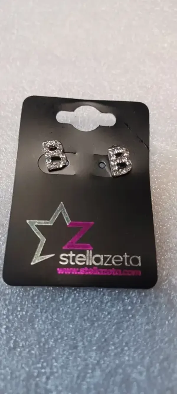 Boucles d'oreilles "B" strass