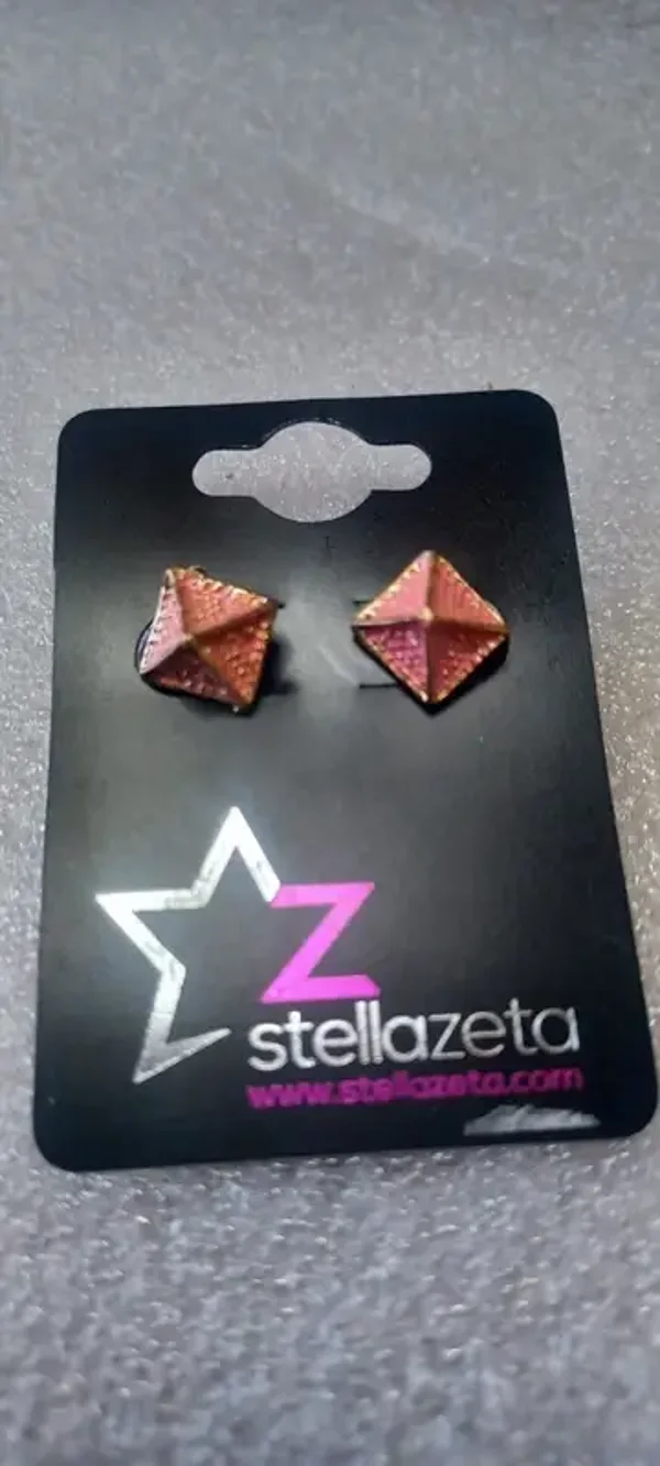 Boucles d'oreilles "pyramide"