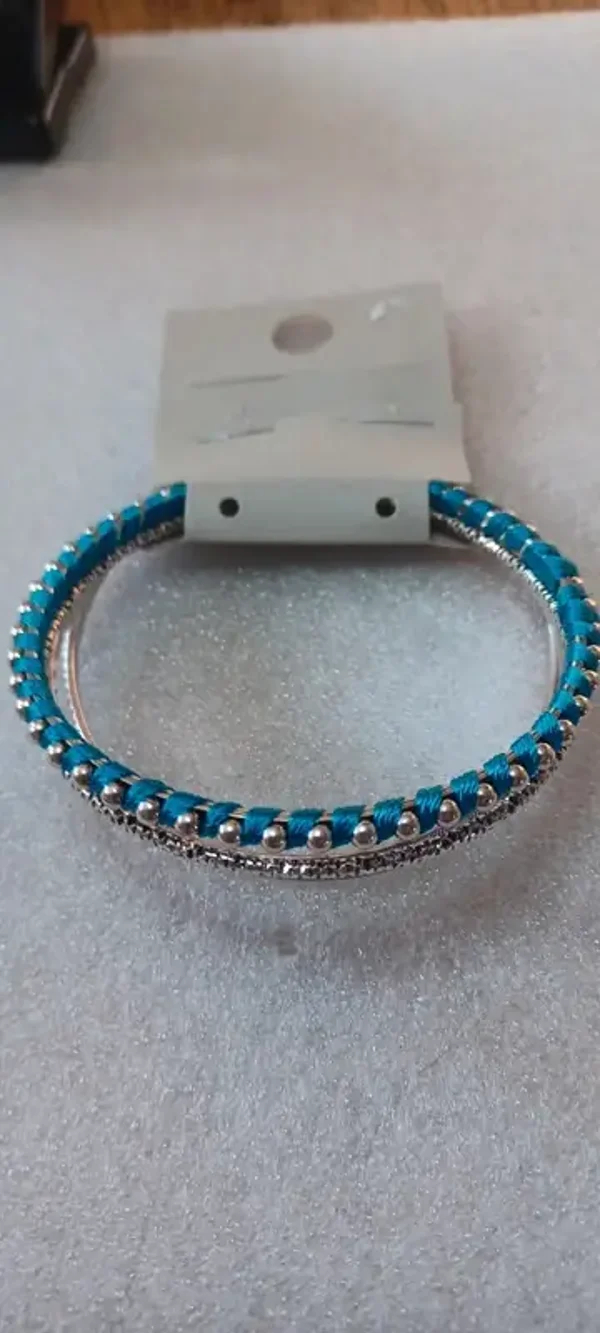Lot de 4 bracelets