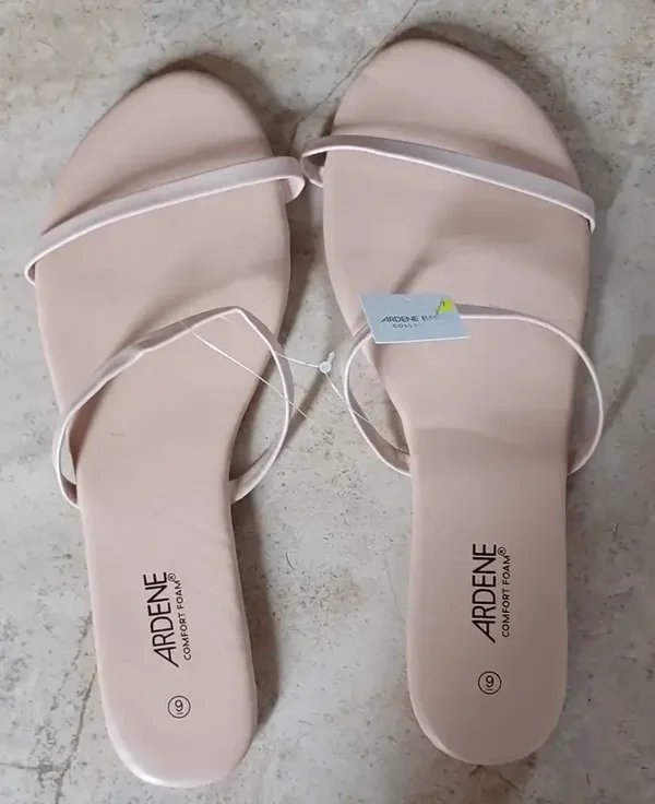 Sandales beiges P9