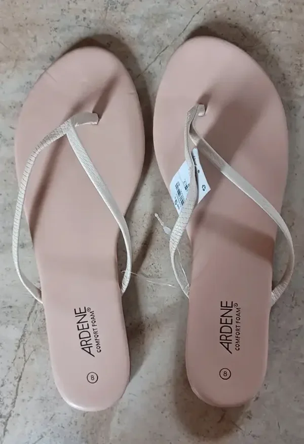 Sandales beiges, lanieres crème P8