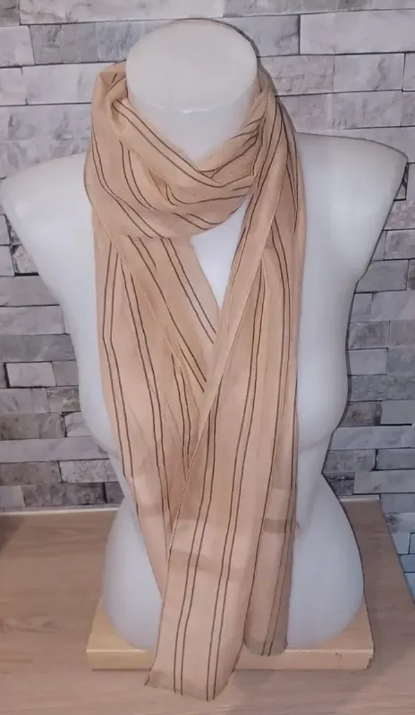 Écharpe marron lignes noires