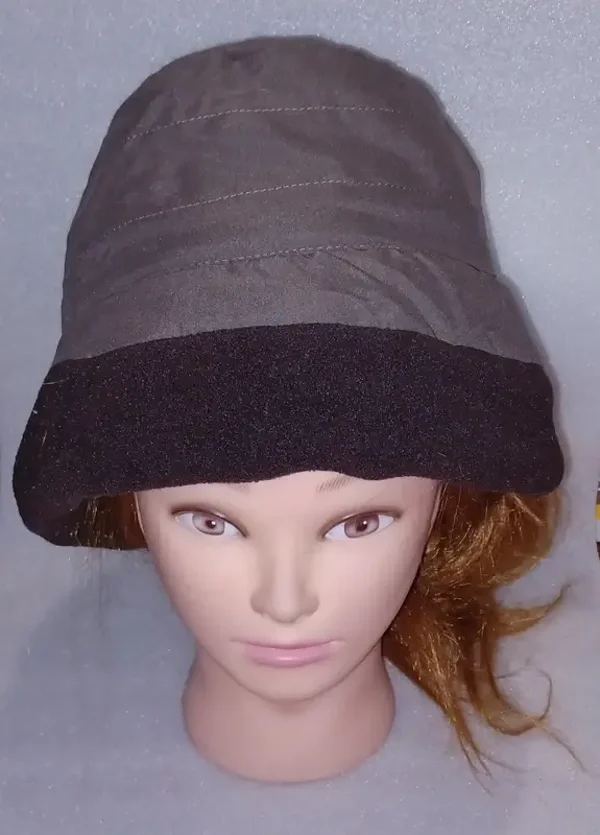 Bob marron bord polaire