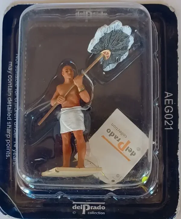 Figurine porte-éventail