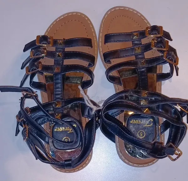 Sandales noires effet miroir T5