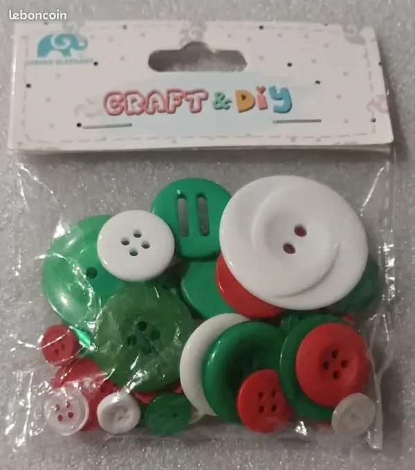 Boutons rouge, blanc, vert