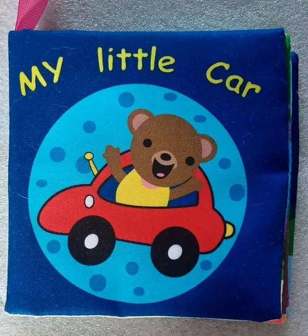 Livre en tissu "my little car"