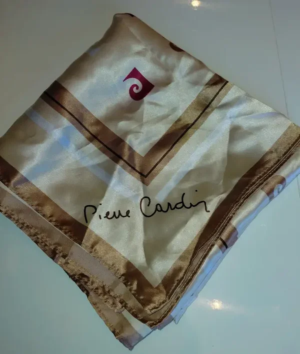 Foulard Pierre Cardin