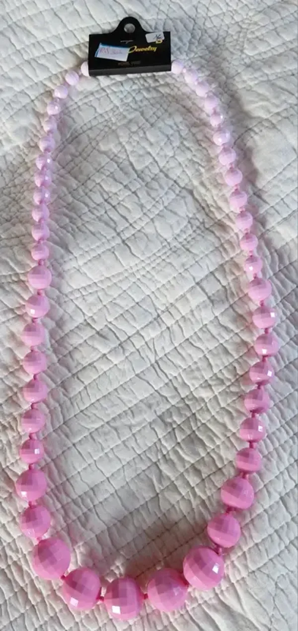 Long collier perles roses