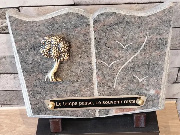 Plaque funéraire modèle 8