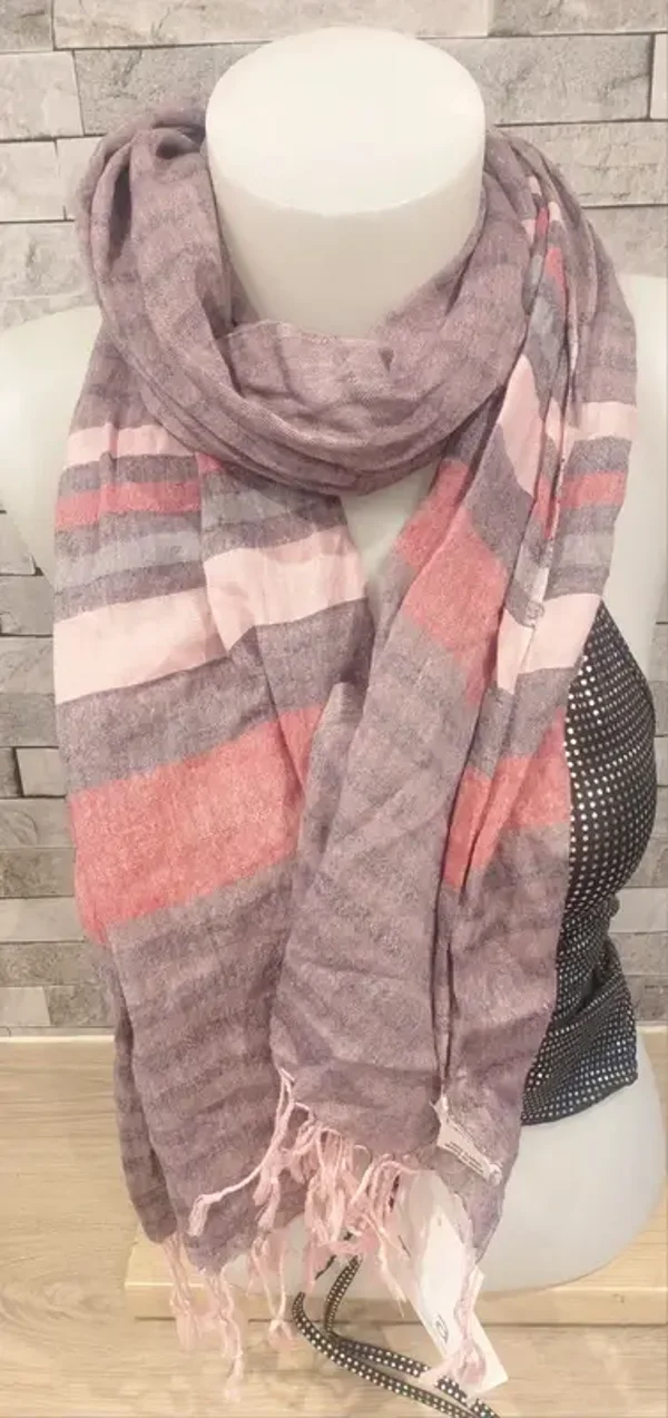 Écharpe violette
