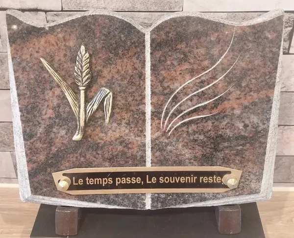 Plaque funéraire modèle 5