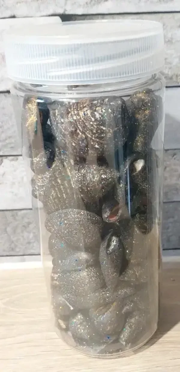 Coquillages pailletés noirs