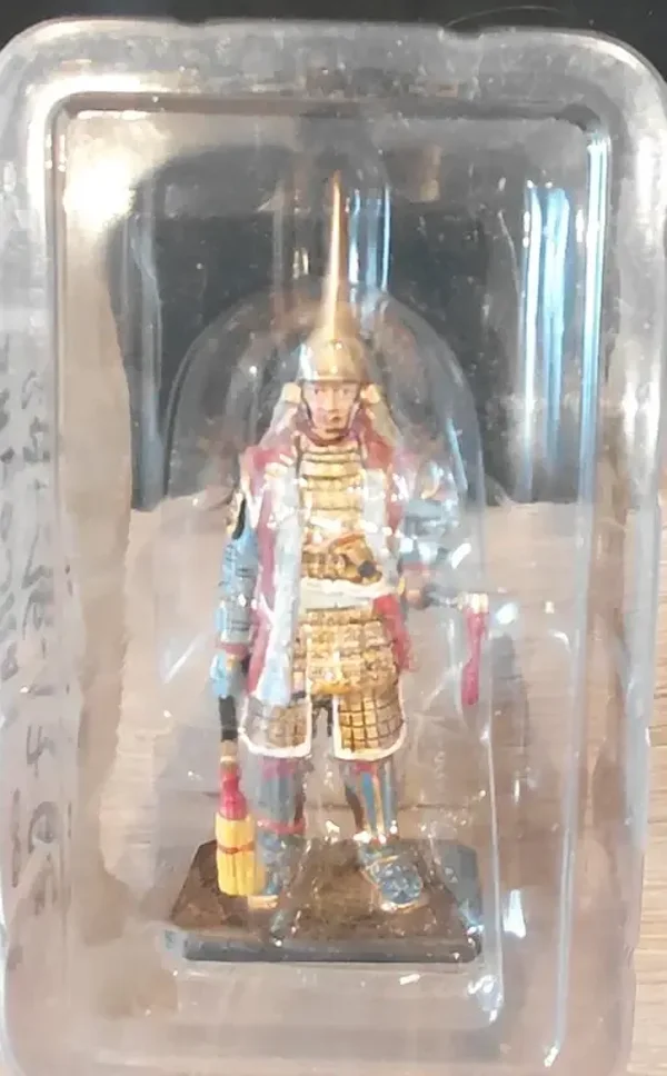 Figurine Maeda Toshie